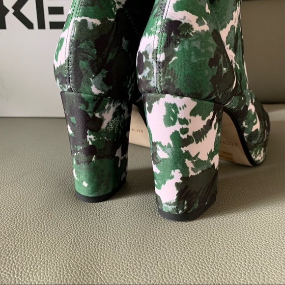 NWT KENZO Aquarelle glove platform boots - Picture 2 of 11